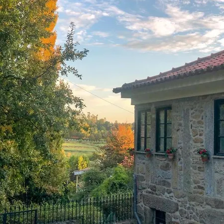 וילה Quinta Do Cedro Torre (Braga)